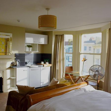 Amherst Brighton Bagian luar foto