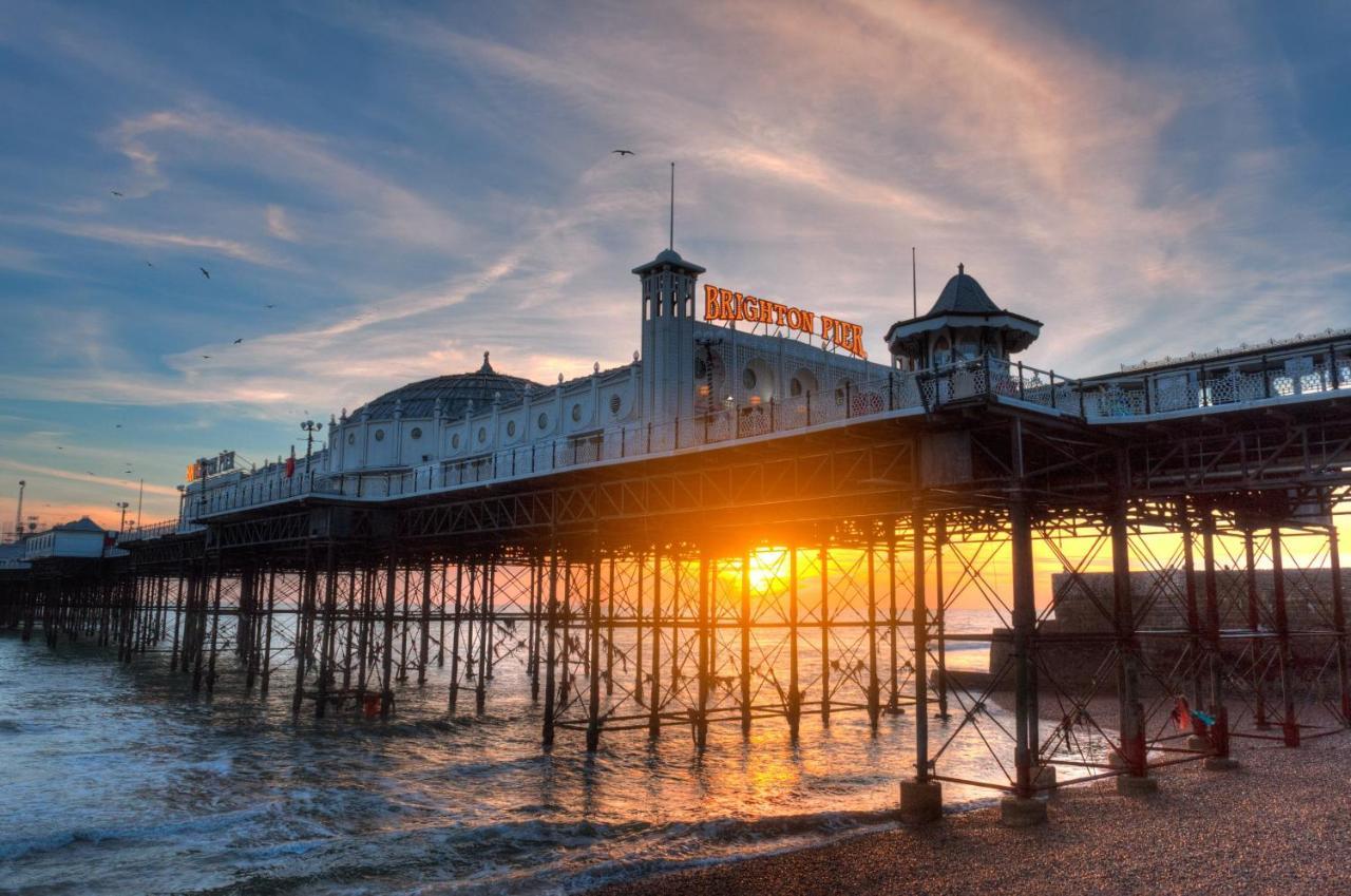 Amherst Brighton Bagian luar foto
