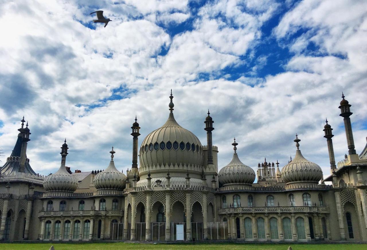 Amherst Brighton Bagian luar foto